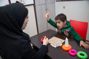 متخصص گفتاردرمانی کودکان در اهواز - مرکز تبسم